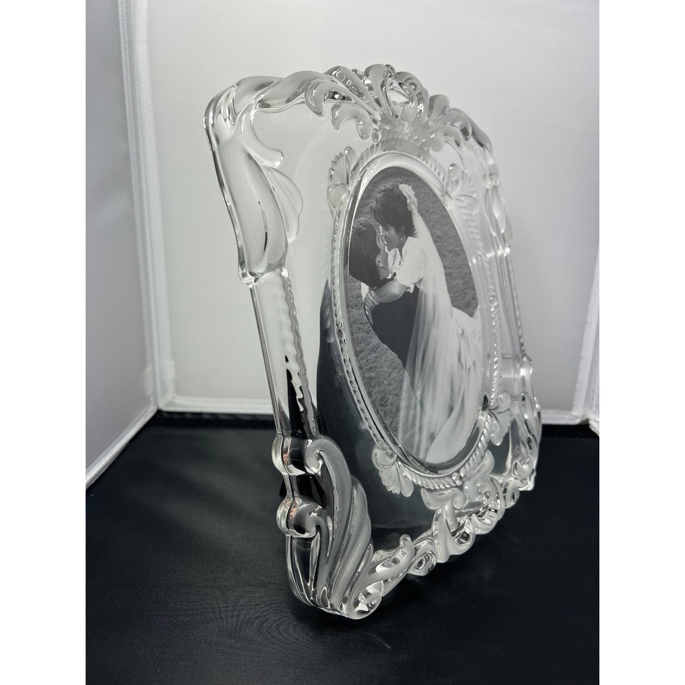 Ornate Picture Frame Baroque Rococo Lead Crystal Oval Mikasa 9x11”